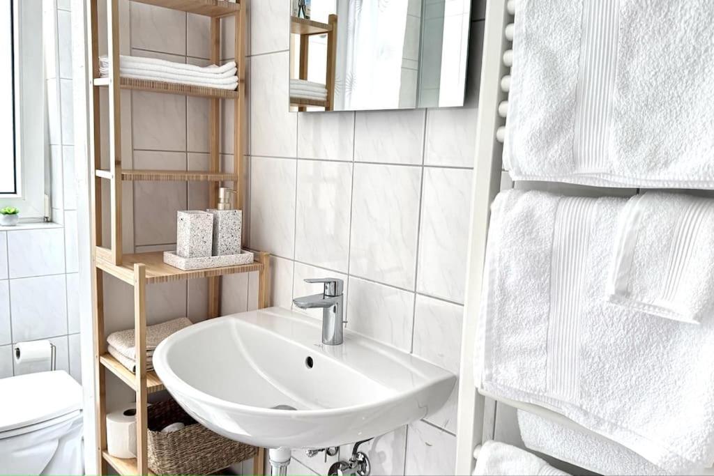Moderne Wohnung In Stadionnaehe Mit Parkplatz Dortmund Zewnętrze zdjęcie